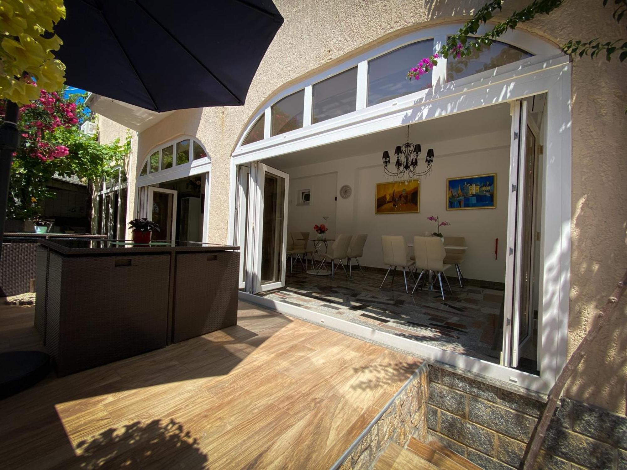 Apartments Happy Island Rab ラブ エクステリア 写真